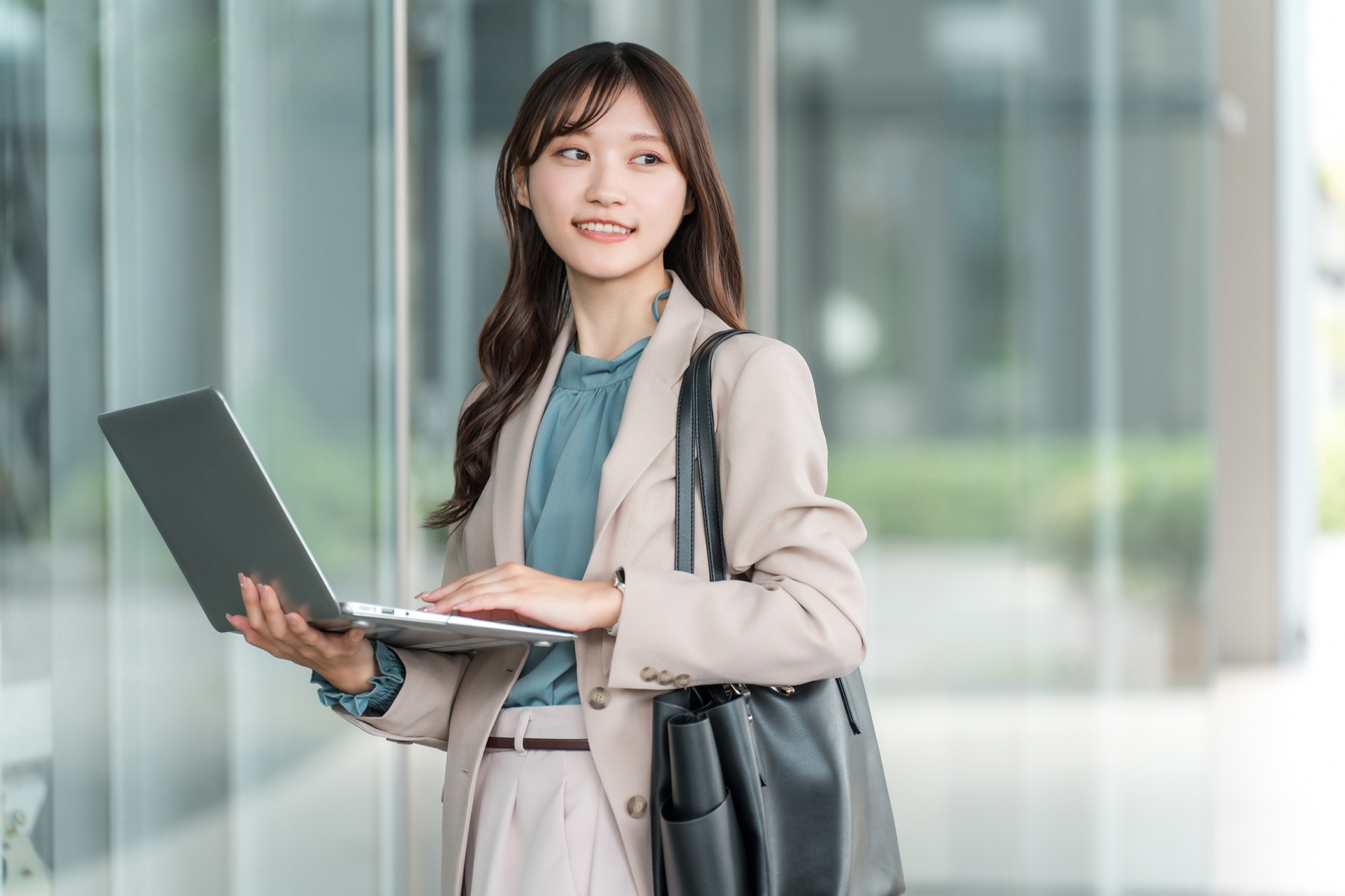 【北九州の若者へ】「フリーランス」という新しい働き方 – 自由と挑戦のリアル